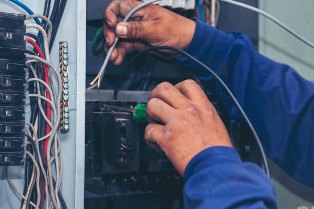 Best Residential Electrician Services  in Monroeville, AL